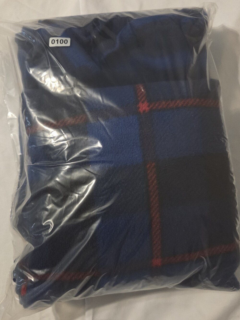 Eddie Bauer 2 Sets Blue and Red Pajama Set with Classic Design - Picture 8 of 8